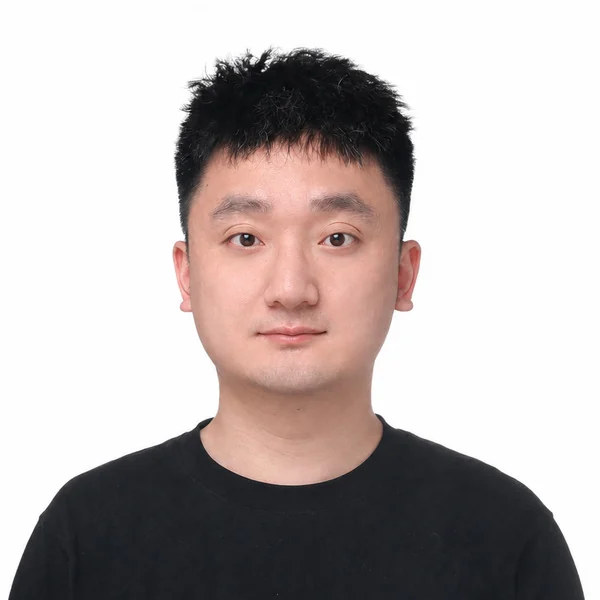 闫龙皞的个人照片